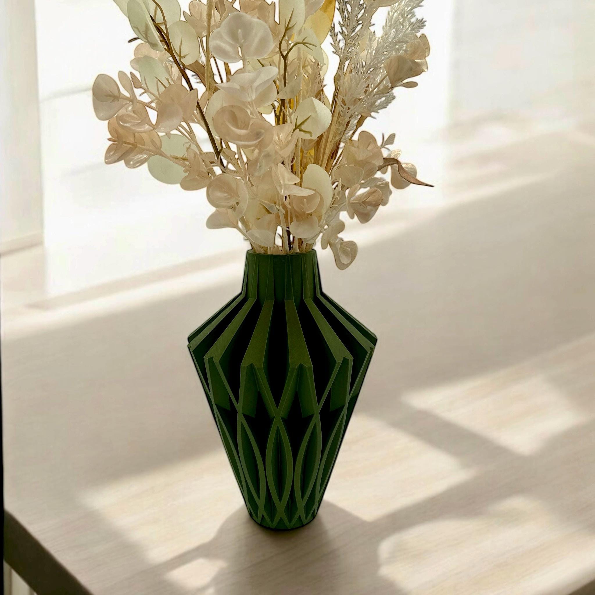 Geometric Vase Modern Home Decor - Contemporary Minimalist Centerpiece Flower Holder - Pashmation