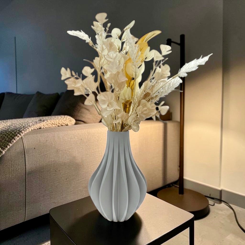 Modern Fluted Flower Vase, Minimalist Home Decor, Elegant Centerpiece - PashmationVases