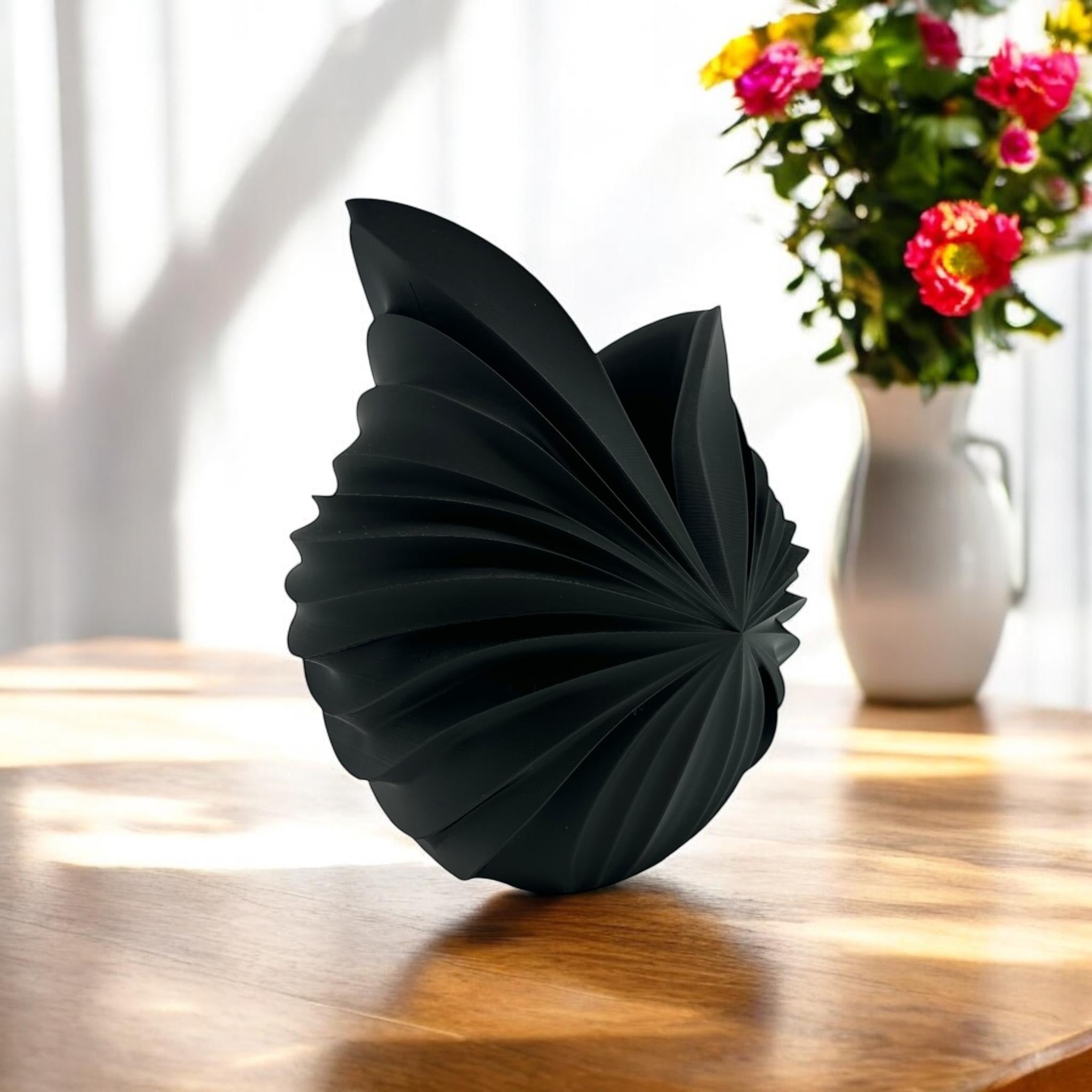 Solaria Vase – Sunburst Design | Unique Artistic Centerpiece, Perfect for Home Decor and Gifts - PashmationVases