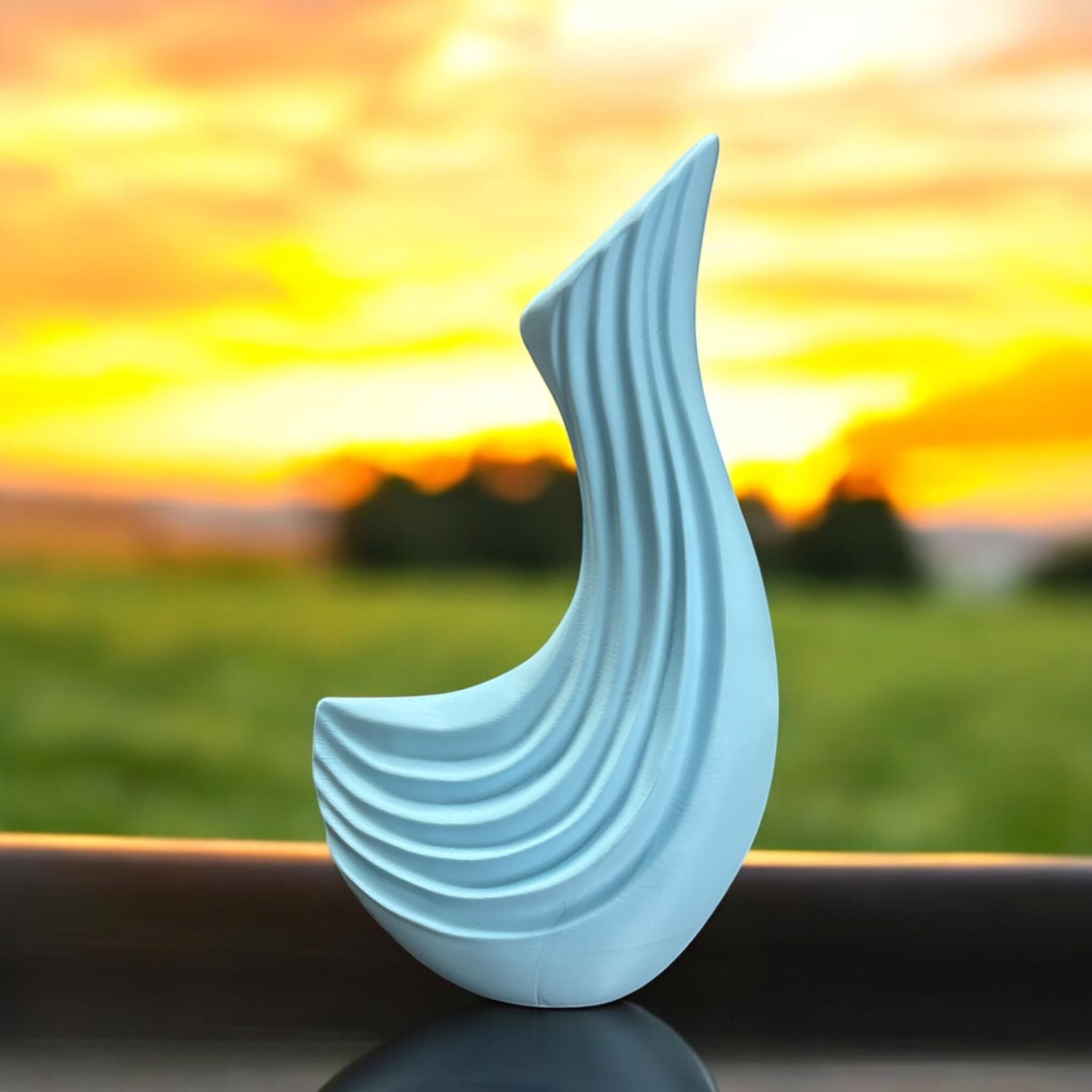 Black Swan Vase – 9.5" Modern Elegant Gift Sculpture - PashmationVases