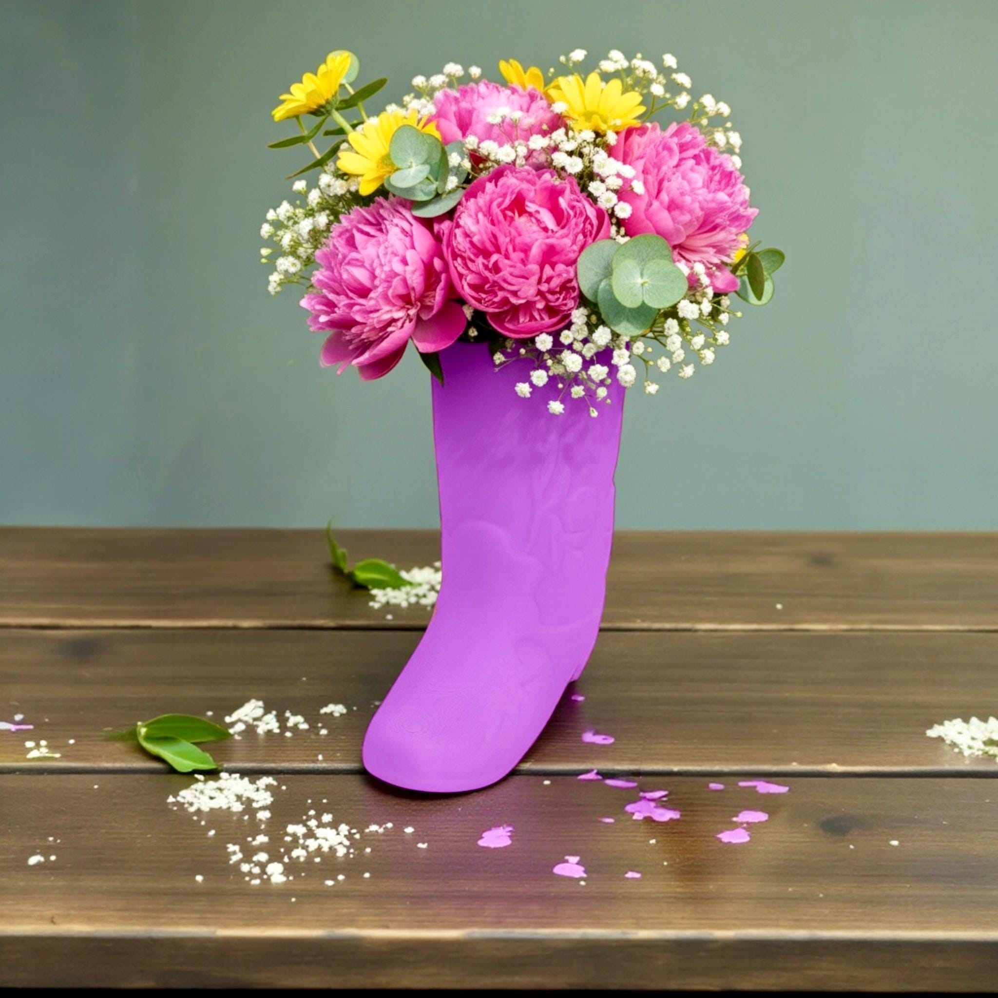 Cowboy Boot Vase – Rustic Western Decor - Pashmation