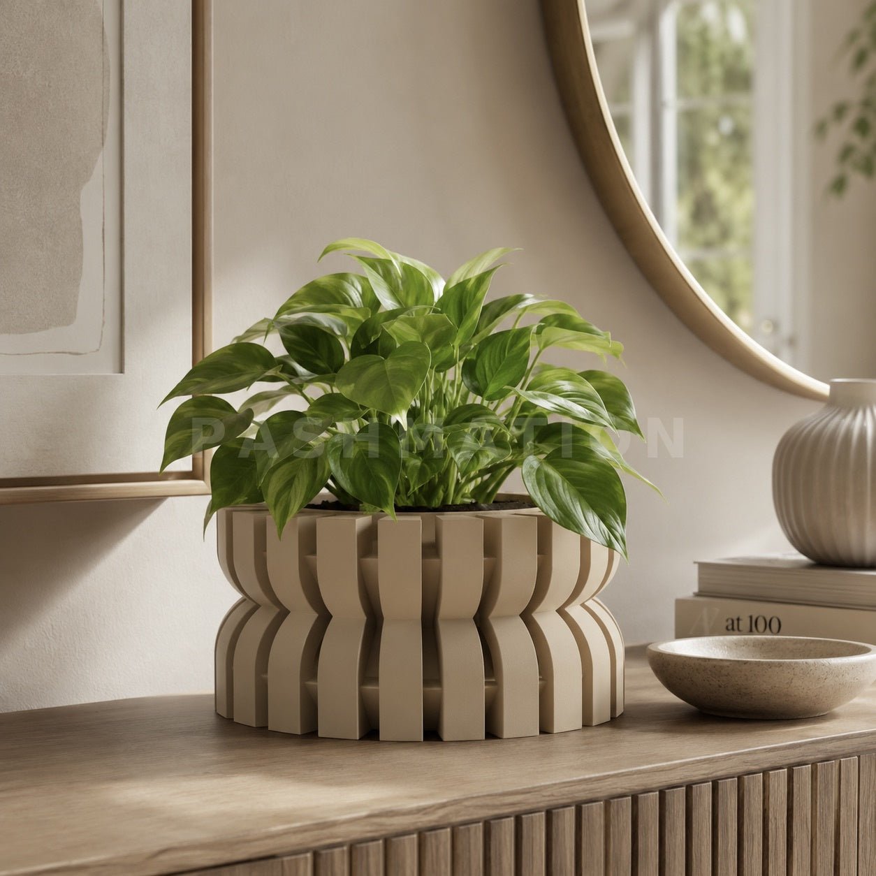 Modern Planter with Saucer | Griva by Pashmation
