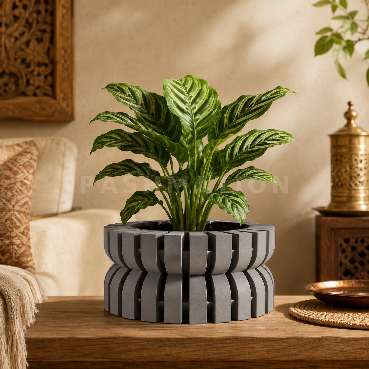 Modern Planter with Saucer | Griva by Pashmation