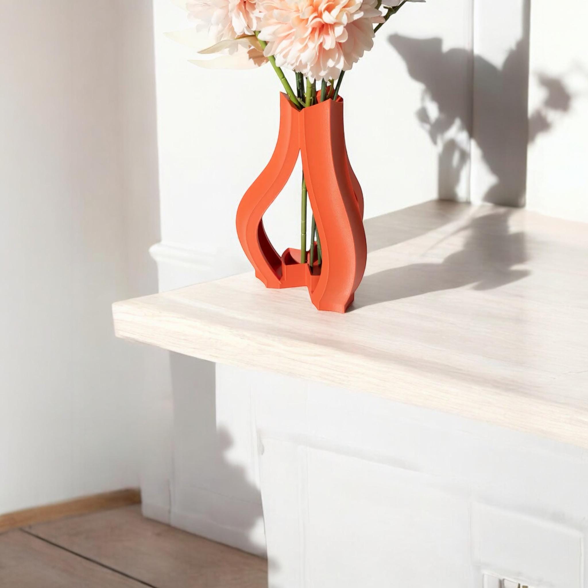 Triso Geometric Sculptural Vase - Modern Minimalist Home Decor Centerpiece 9 inch - PashmationVases
