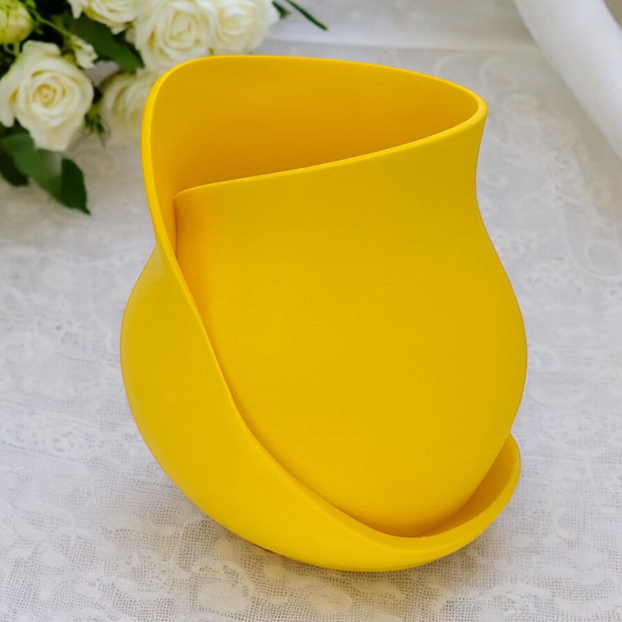 Yellow Curved Wrap Vase – asymmetric sculptural form decor